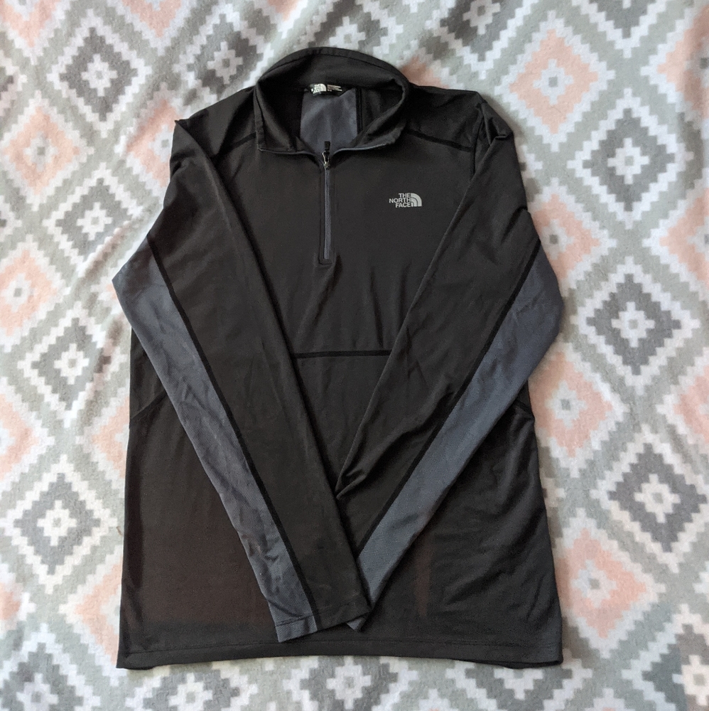 Men's NorthFace Half Zip Pullover